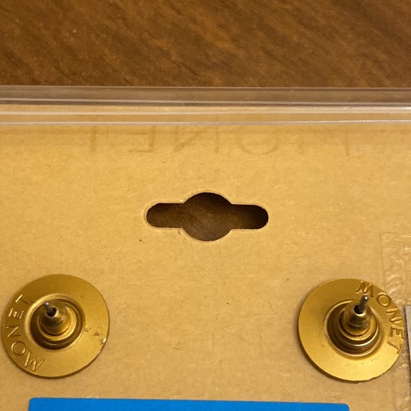 Monet Pink Champagne Gold Bezel Setting Oval Shape Logo Earrings. - Picture 2 of 2